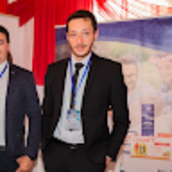 Meet your Posher, Ilyes - Picture 1 of 1